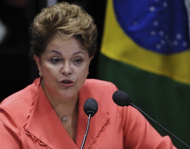 Dilma em chamas por Eliane Cantanhêde, na Folha de s.Paulo