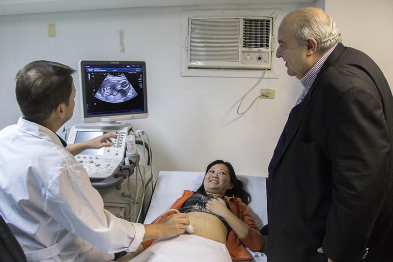 Greca entrega novo equipamento de ultrassom à Unidade Mãe Curitiba