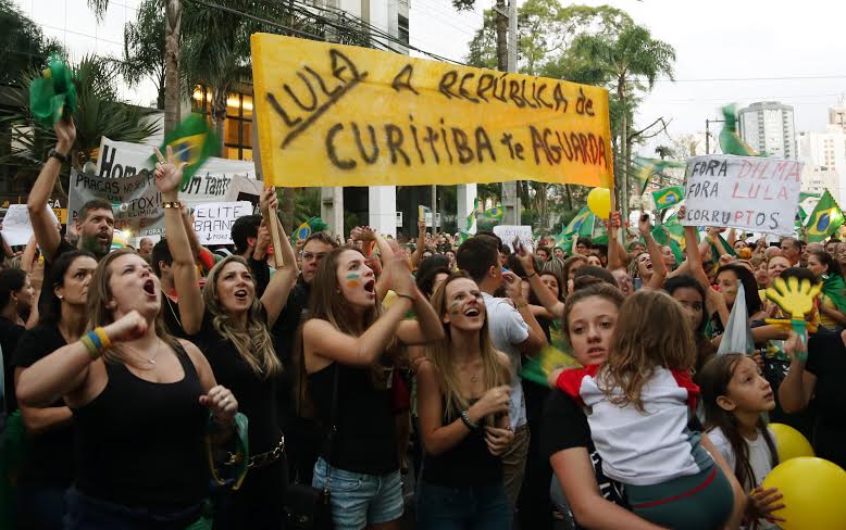 MBL prepara 'recepção' a Lula em Curitiba