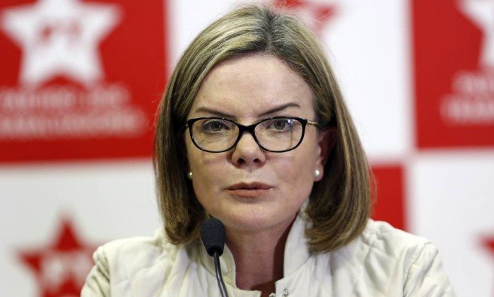 Gleisi Hoffmann não será incluída no rol de advogados da milionária defesa do presidiário Lula