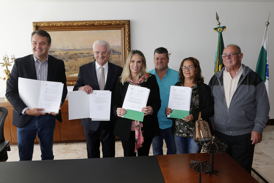Cida libera R$ 5,8 milhões para obras em Guaratuba