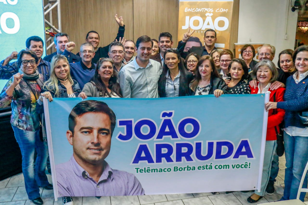 João Arruda no Oeste e Sudoeste do Paraná O candidato do MDB ao Governo do Estado, João Arruda, cumpre agenda no próximo final de semana, sábado e domingo (25 e 26), no Sudoeste e Oeste do Paraná.