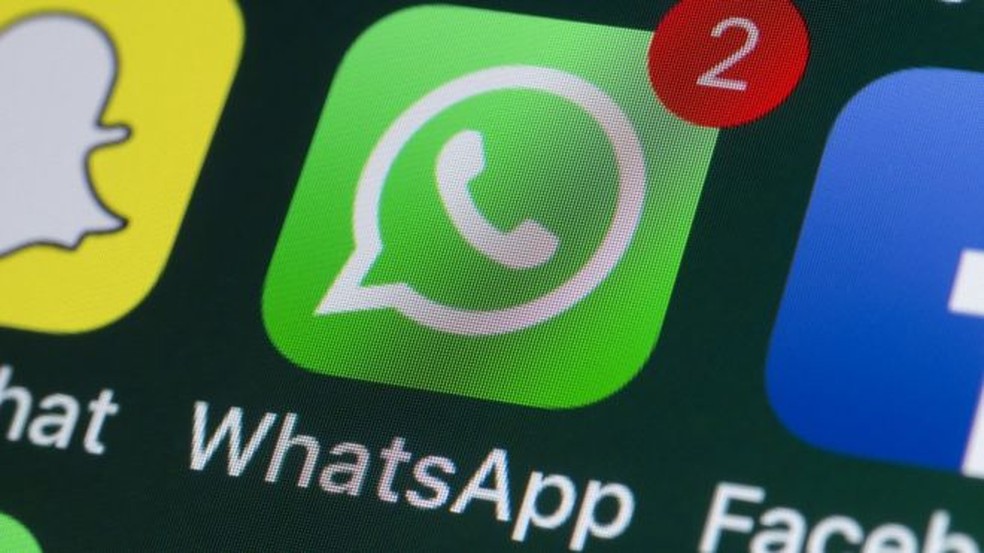 WhatsApp vai parar de funcionar em alguns aparelhos a partir de 1ª de janeiro; veja lista A partir do dia 1 de janeiro, o WhatsApp vai parar de funcionar em alguns modelos mais antigos de smartphones. Por isso, se você está com seu aparelho há um bom tempo, é bom se prevenir para não ser pego de surpresa e ficar sem poder enviar mensagens a partir de 2021.