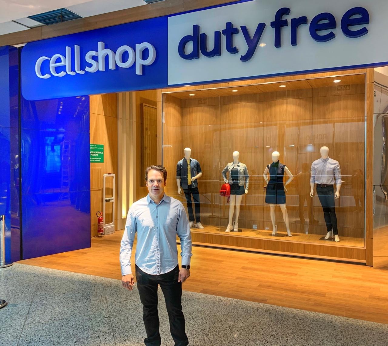 Cellshop Duty Free abre loja no Shopping Catuaí Palladium em Foz do Iguaçu Uma das maiores lojas de departamentos no Paraguai, a Cellshop Importados, referência internacional em produtos, vai inaugurar uma loja duty free no Shopping Catuaí Palladium na próxima quinta-feira, 8, em Foz do Iguaçu
