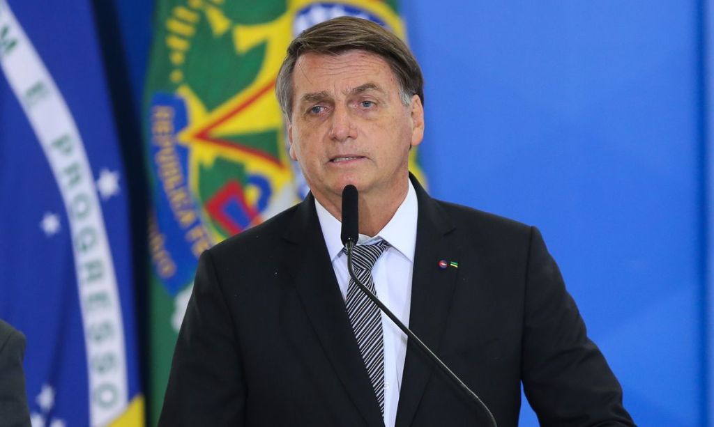 PL anuncia filiação de Bolsonaro no próximo dia 30 A filiação do presidente Jair Bolsonaro ao Partido Liberal (PL) será oficializada no próximo dia 30 de novembro, às 10h30. O anúncio foi feito no final da tarde desta terça-feira (23), em nota divulgada pela assessoria do partido.